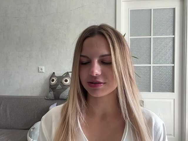 CarlotaWnorowski live cam on BongaCams