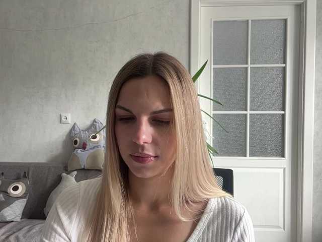 CarlotaWnorowski live cam on BongaCams