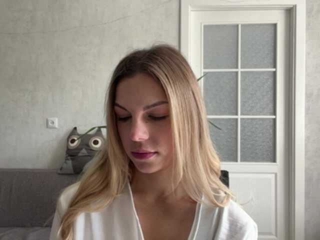 CarlotaWnorowski live cam on BongaCams