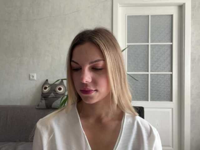 CarlotaWnorowski live cam on BongaCams
