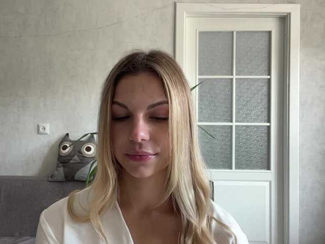 CarlotaWnorowski live cam on BongaCams