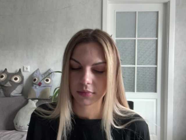 CarlotaWnorowski live cam on BongaCams