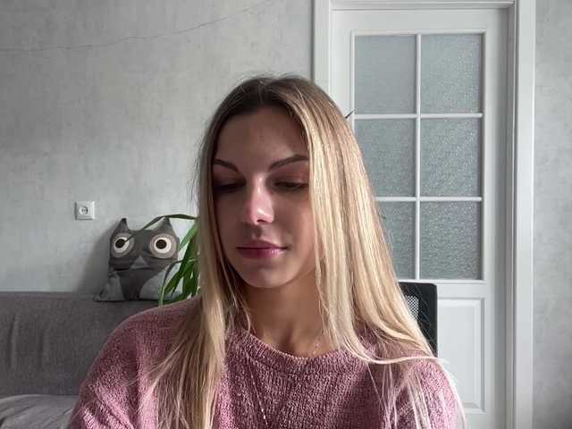 CarlotaWnorowski live webcam show