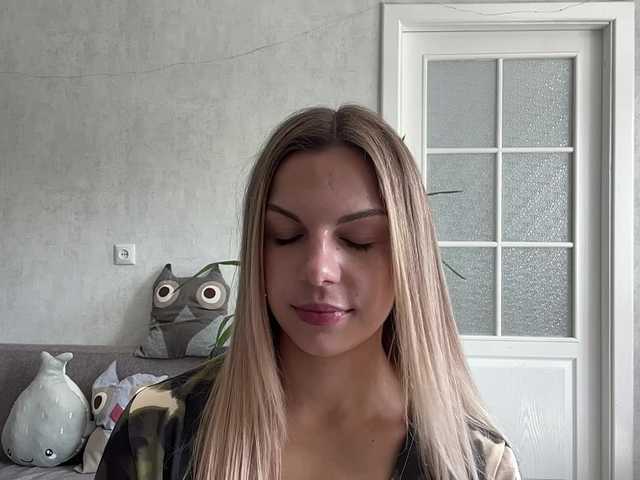 CarlotaWnorowski live cam on BongaCams