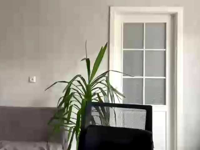 CarlotaWnorowski live cam on BongaCams