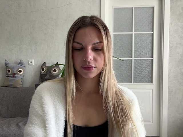 CarlotaWnorowski live cam on BongaCams