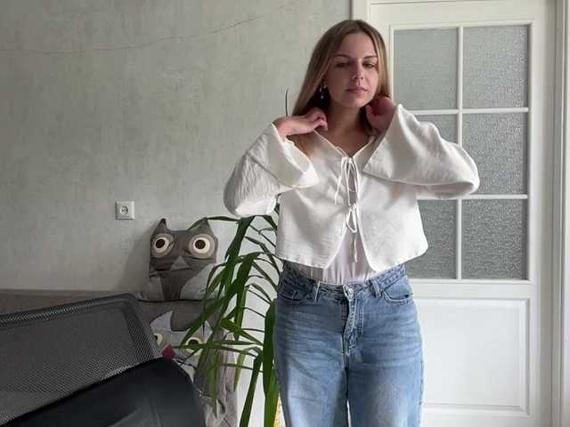 CarlotaWnorowski live cam on BongaCams