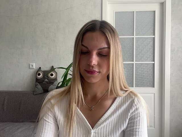 CarlotaWnorowski live webcam show
