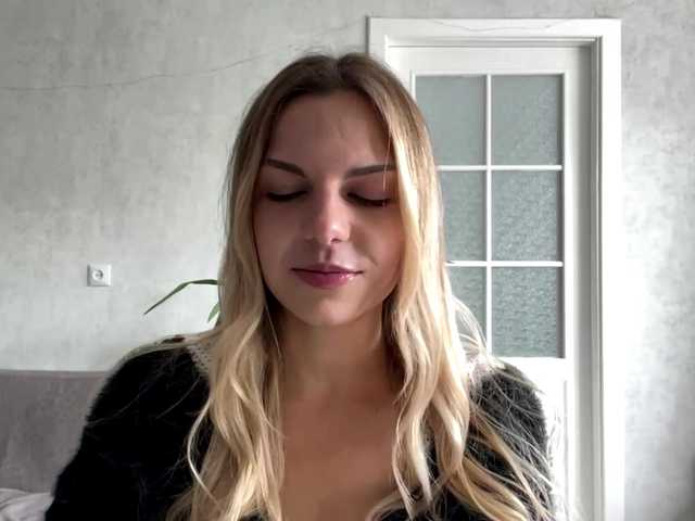CarlotaWnorowski live cam on BongaCams