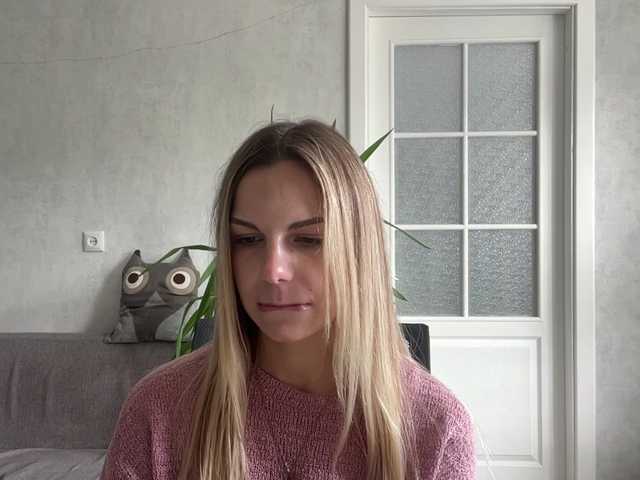 CarlotaWnorowski live cam on BongaCams