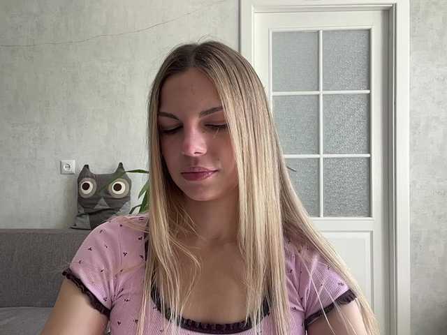CarlotaWnorowski live webcam show