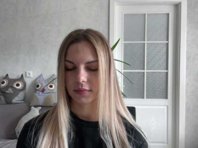 CarlotaWnorowski live cam on BongaCams