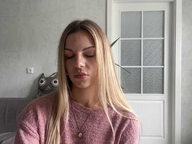 CarlotaWnorowski live cam on BongaCams