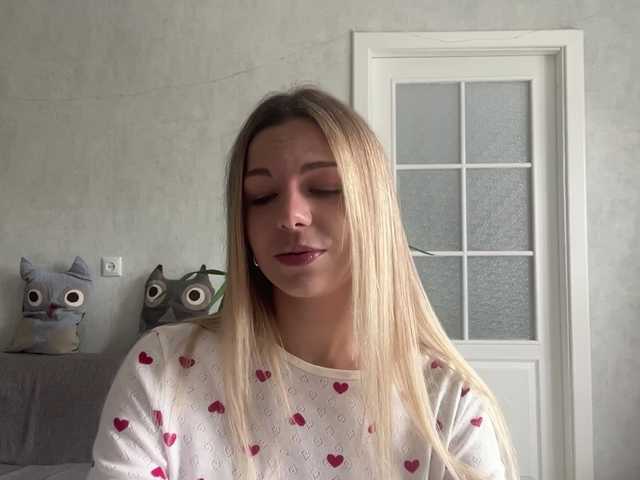 CarlotaWnorowski live cam on BongaCams