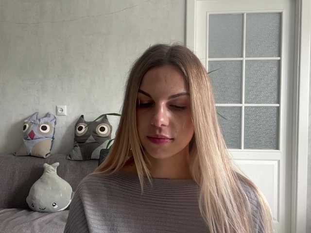 CarlotaWnorowski live cam on BongaCams