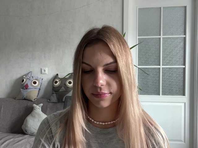 CarlotaWnorowski live cam on BongaCams