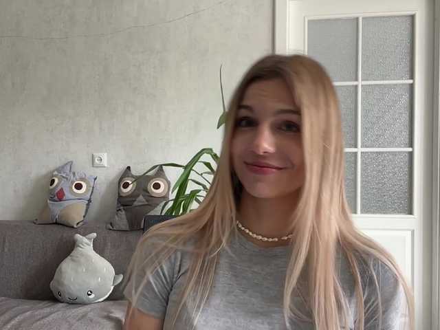 CarlotaWnorowski live cam on BongaCams