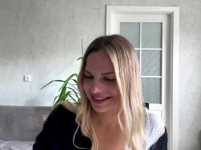 CarlotaWnorowski live cam on BongaCams