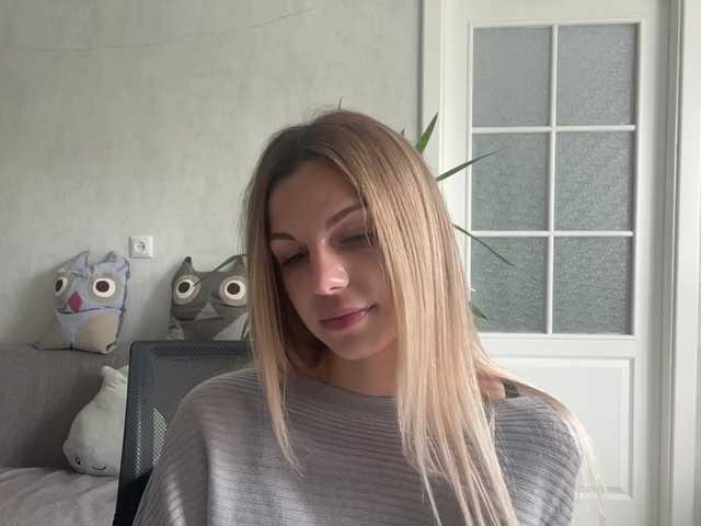 CarlotaWnorowski live cam on BongaCams