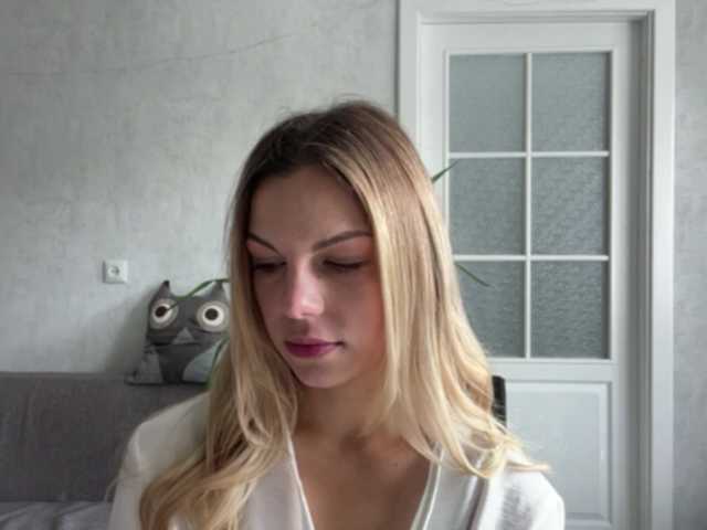 CarlotaWnorowski live webcam show