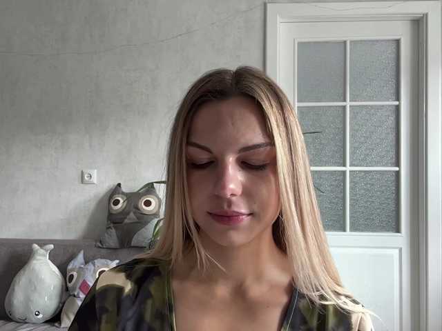 CarlotaWnorowski live cam on BongaCams