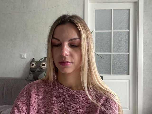 CarlotaWnorowski live webcam show