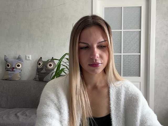 CarlotaWnorowski live cam on BongaCams