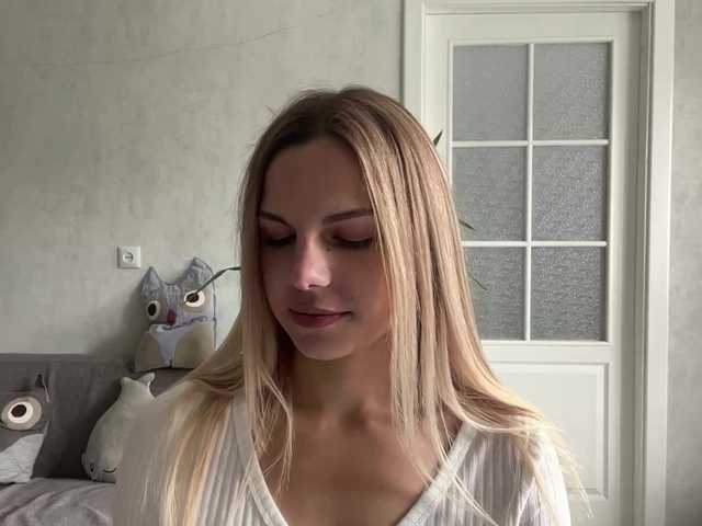 CarlotaWnorowski live cam on BongaCams