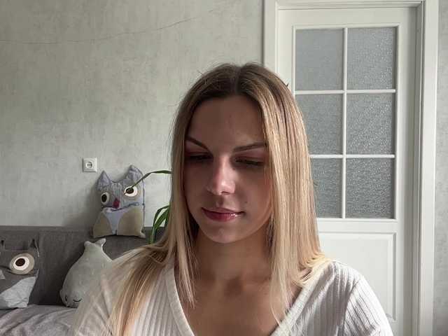 CarlotaWnorowski live cam on BongaCams