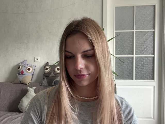 CarlotaWnorowski live cam on BongaCams