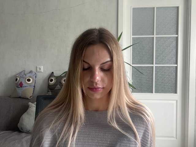 CarlotaWnorowski live cam on BongaCams