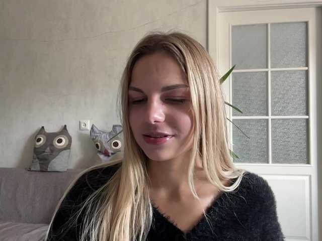 CarlotaWnorowski live cam on BongaCams