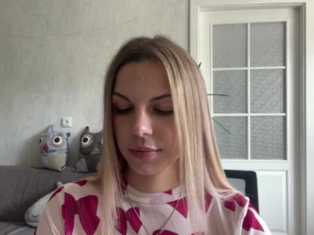 CarlotaWnorowski live cam on 
