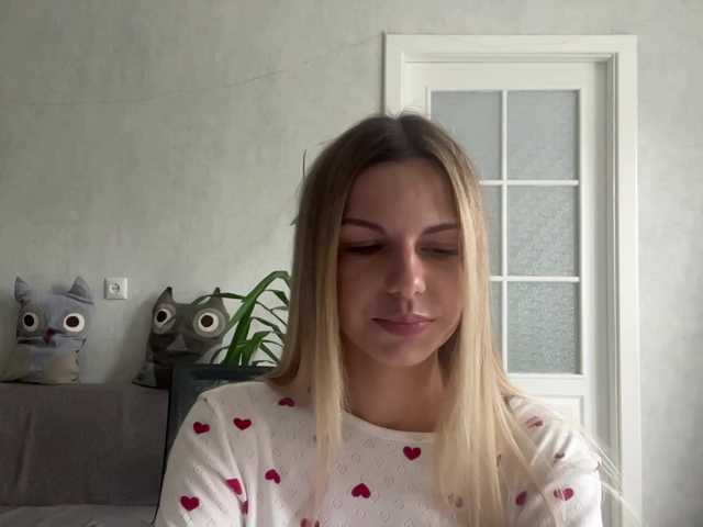 CarlotaWnorowski live cam on BongaCams