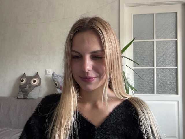 CarlotaWnorowski live cam on BongaCams