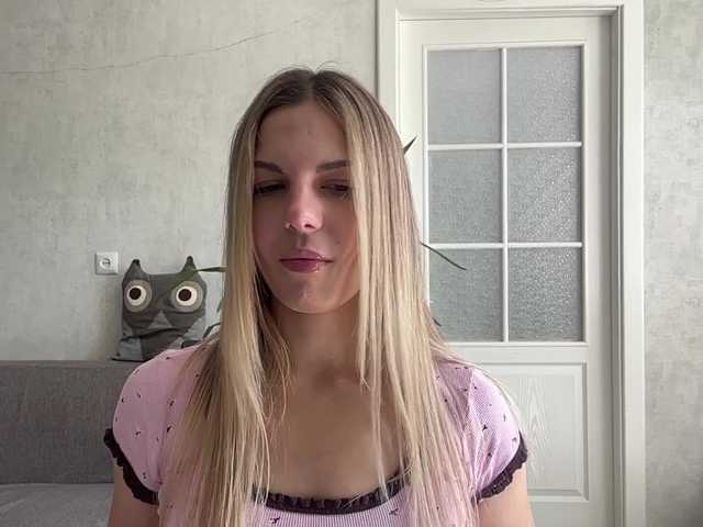 CarlotaWnorowski live webcam show