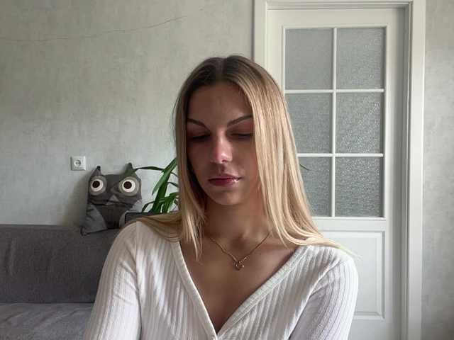 CarlotaWnorowski live webcam show