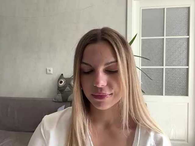 CarlotaWnorowski live cam on BongaCams
