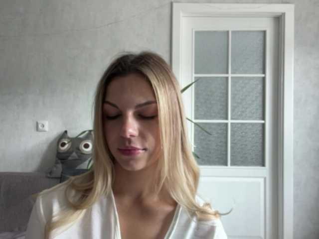 CarlotaWnorowski live webcam show