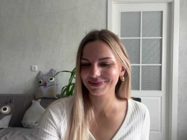 CarlotaWnorowski live cam on BongaCams