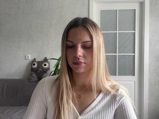CarlotaWnorowski live cam on BongaCams