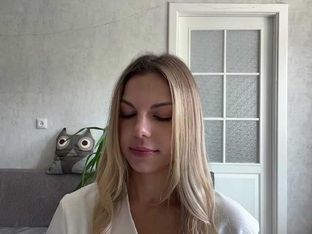 CarlotaWnorowski live cam on BongaCams