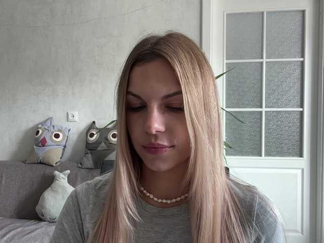 CarlotaWnorowski live cam on BongaCams