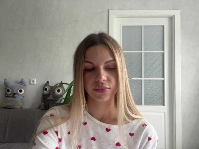 CarlotaWnorowski live cam on BongaCams