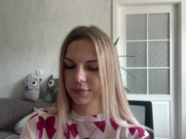 CarlotaWnorowski live cam on