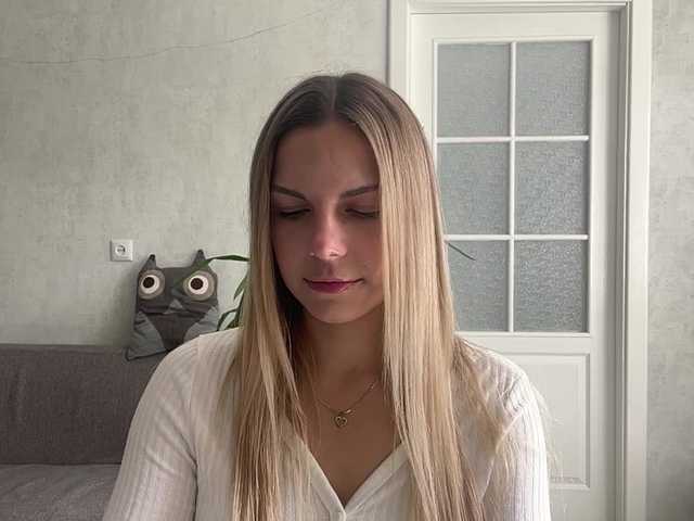 CarlotaWnorowski live cam on BongaCams
