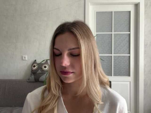 CarlotaWnorowski live cam on BongaCams