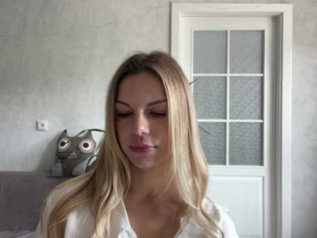 CarlotaWnorowski live webcam show