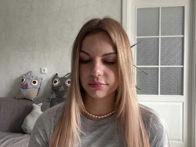 CarlotaWnorowski live cam on BongaCams