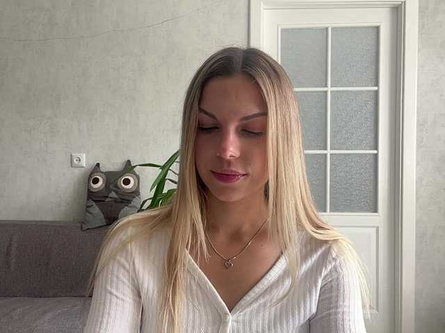 CarlotaWnorowski live cam on BongaCams